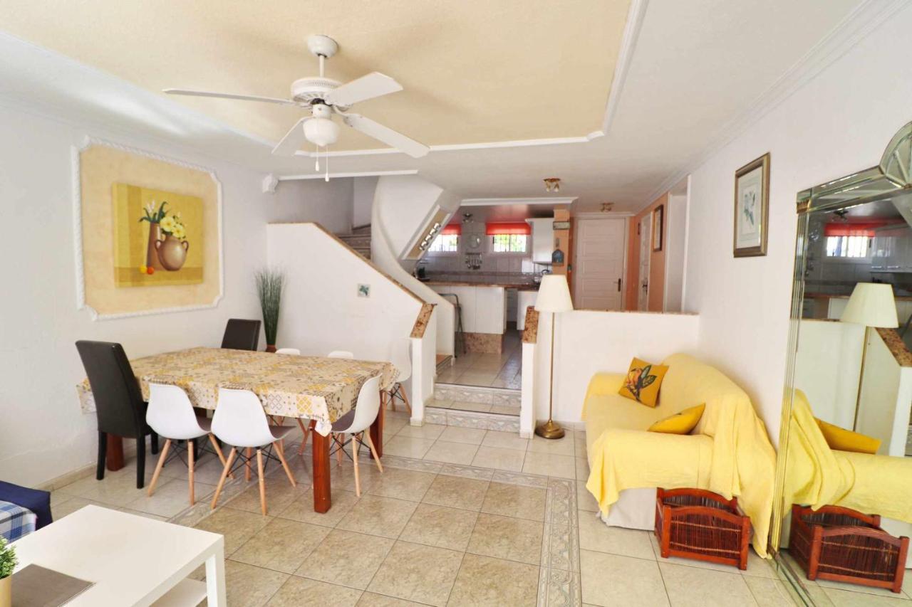 Parque Santiago2 Villa1 By Tenerife Rental & Sales プラヤ・デ・ラス・アメリカス エクステリア 写真