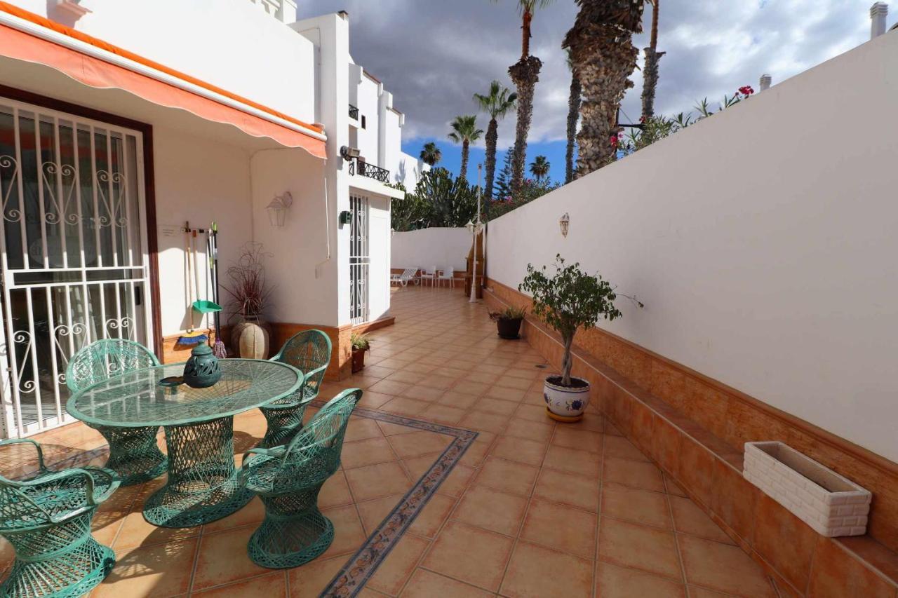 Parque Santiago2 Villa1 By Tenerife Rental & Sales プラヤ・デ・ラス・アメリカス エクステリア 写真